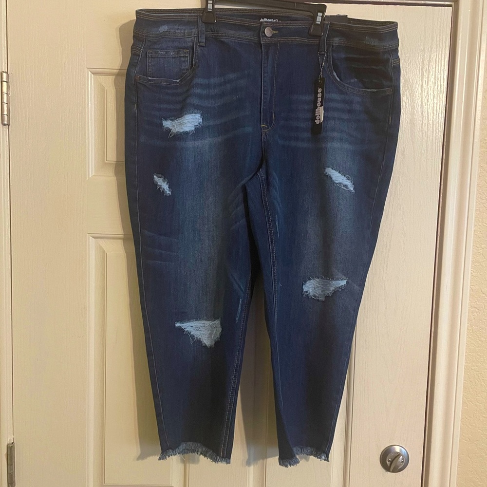 Dollhouse Dark Distressed Cropped 👖 Charley Jeans